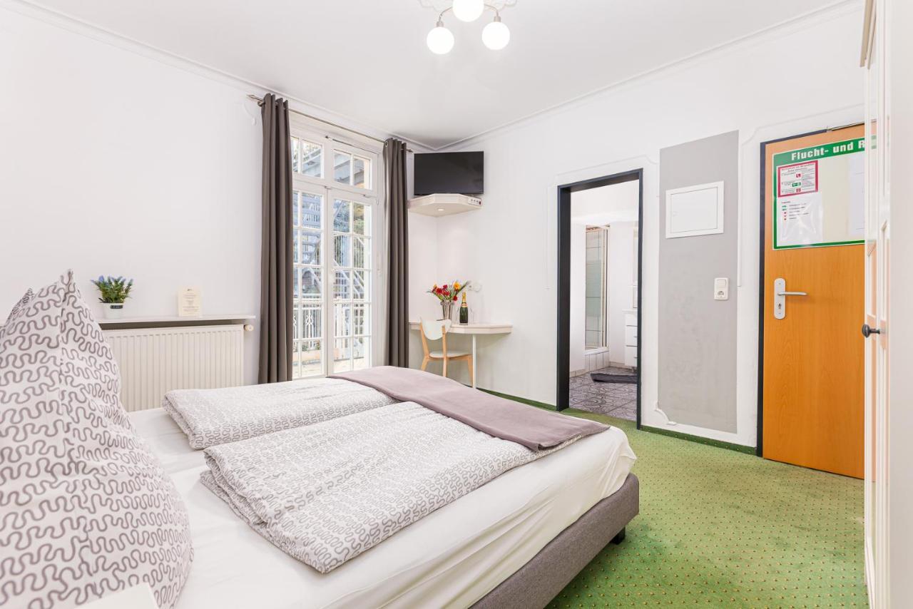 Gasthaus Und Hotel An Der Kost Hattingen Bagian luar foto